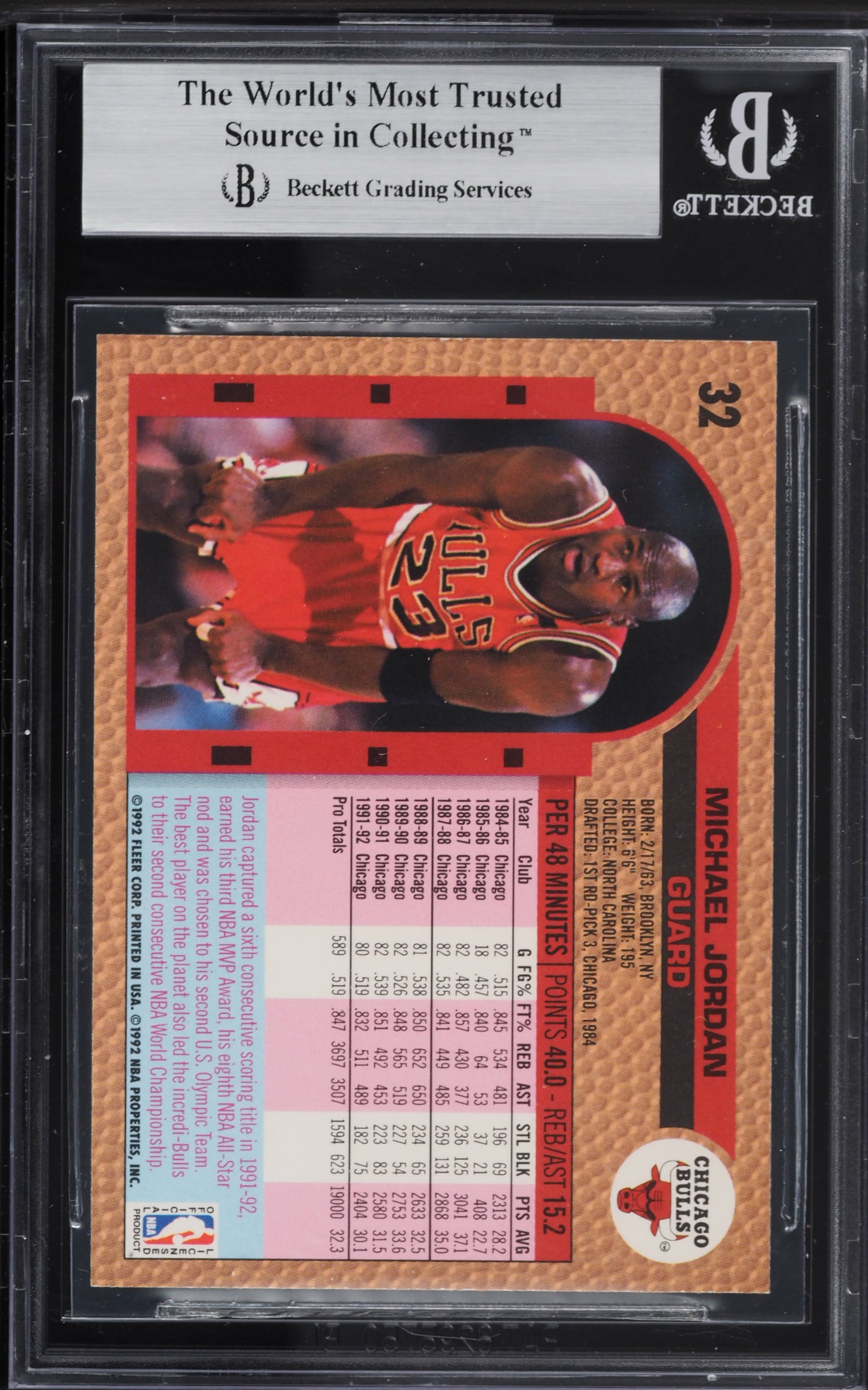 1992 FLEER BASKETBALL MICHAEL JORDAN #32 BGS 9 MINT
